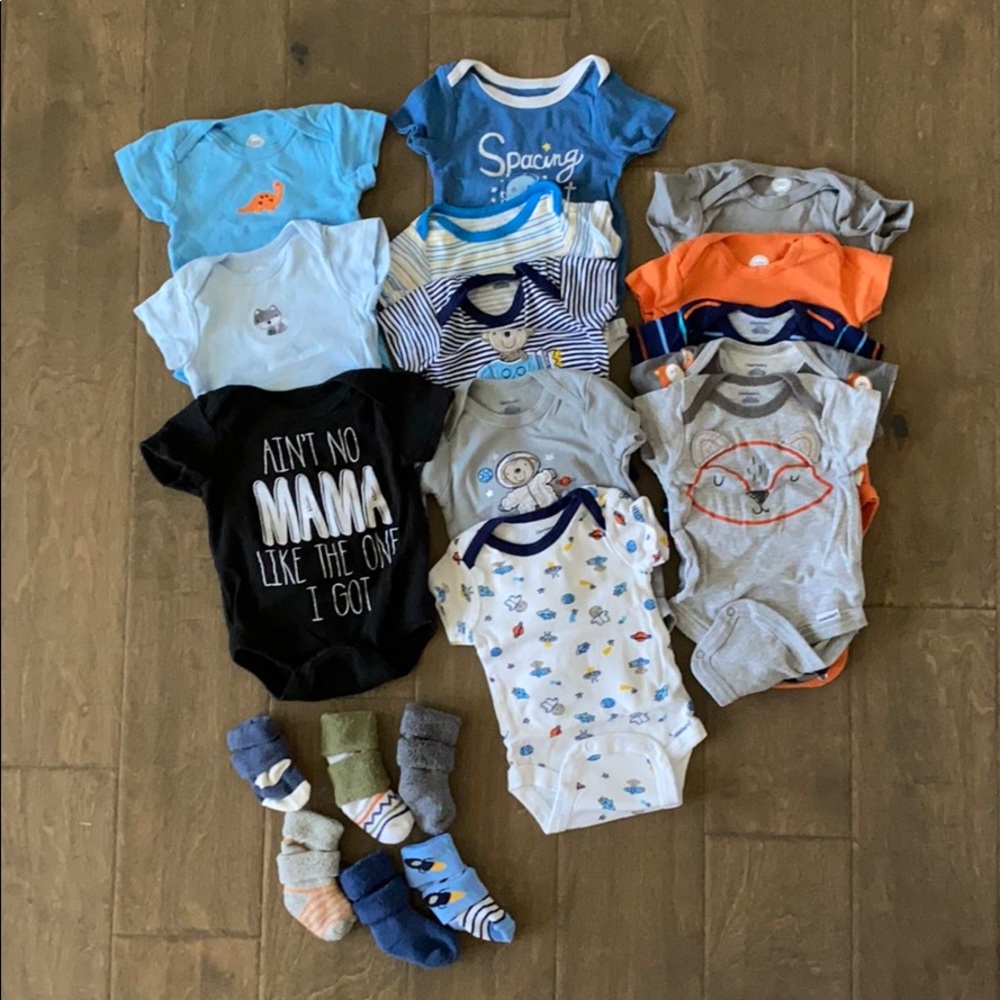 Short sleeved bodysuits (various brands)